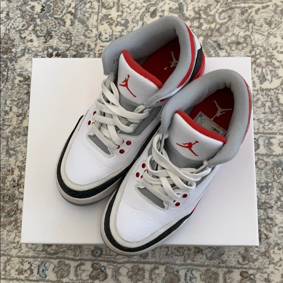 Air Jordan - Picture 1 of 4